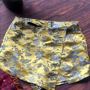 Superdown Yellow Floral Mini Skirt